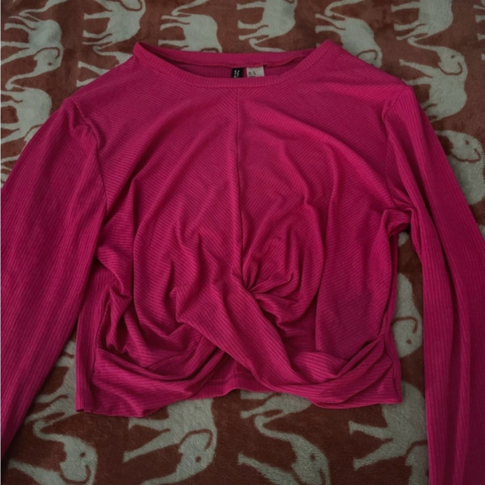 H&M Fuchsia Long Sleeve Women's Top